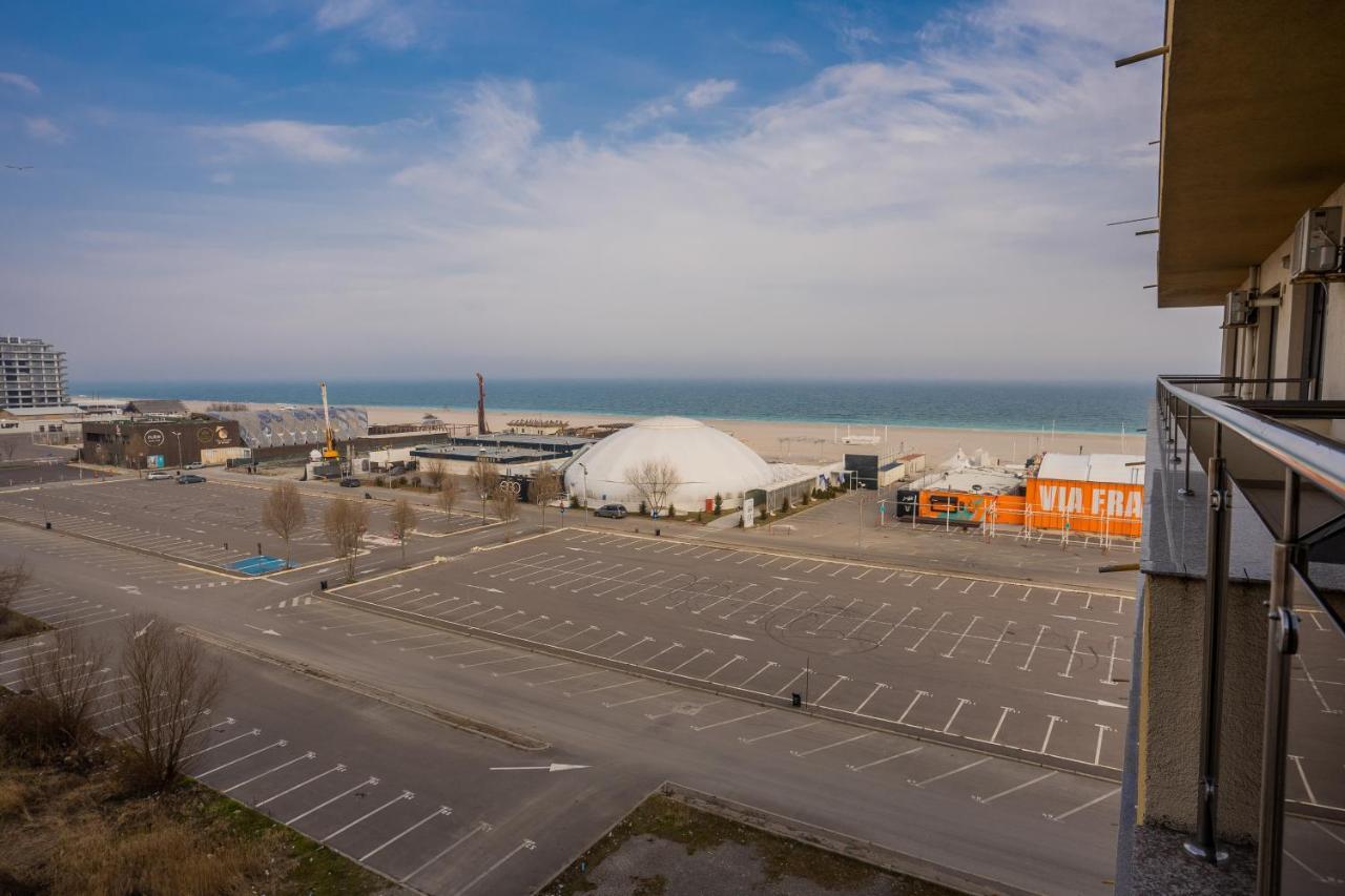 Summerland Sea-View Luxury Apartment Мамая Екстериор снимка