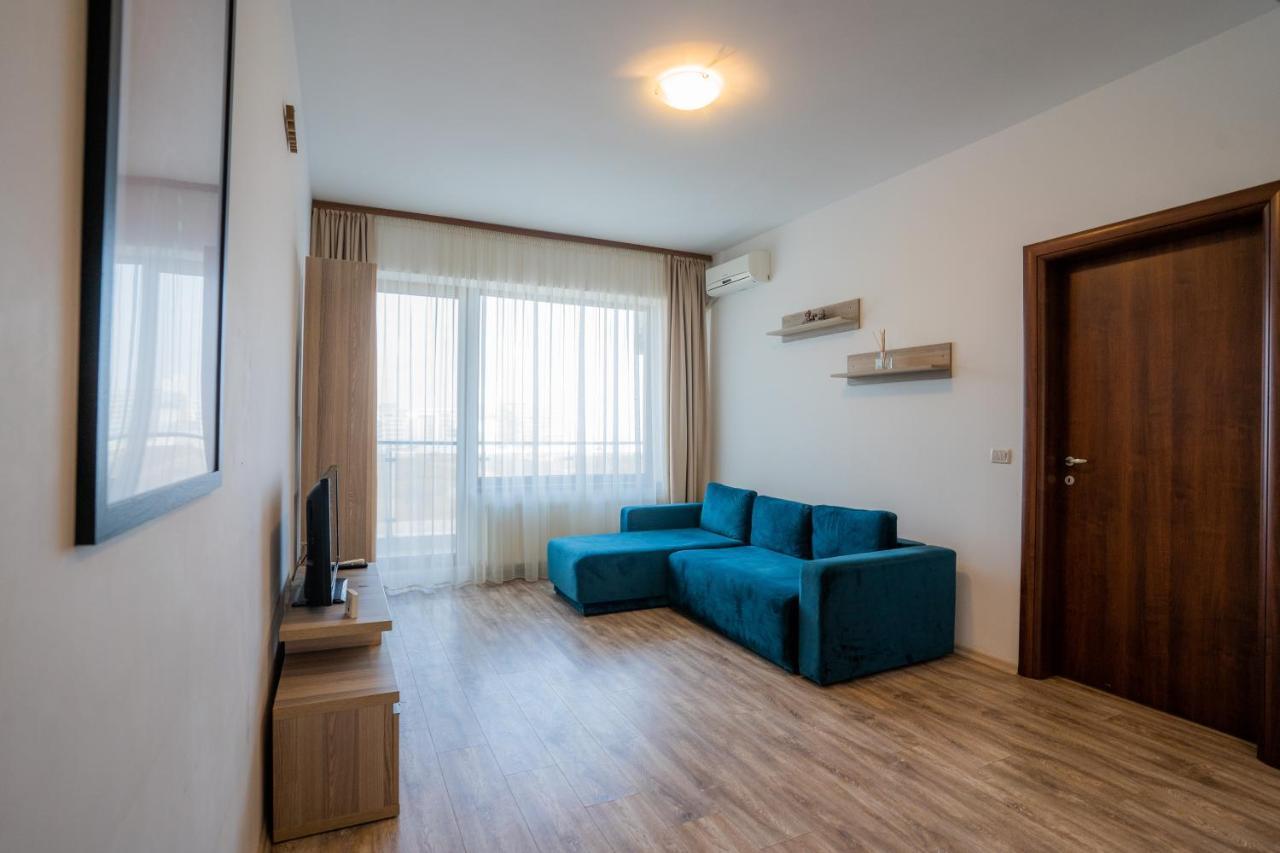Summerland Sea-View Luxury Apartment Мамая Екстериор снимка