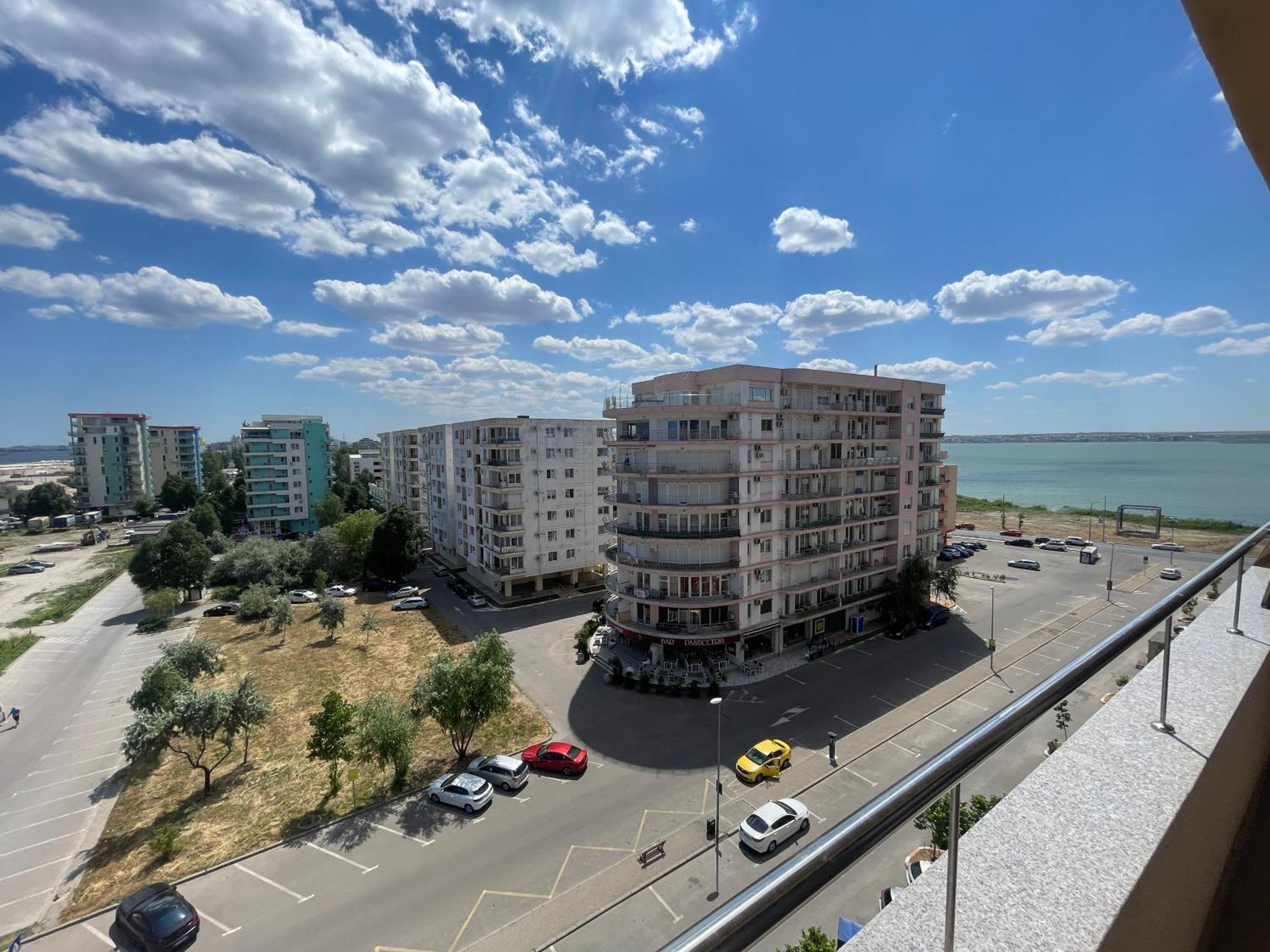 Summerland Sea-View Luxury Apartment Мамая Екстериор снимка