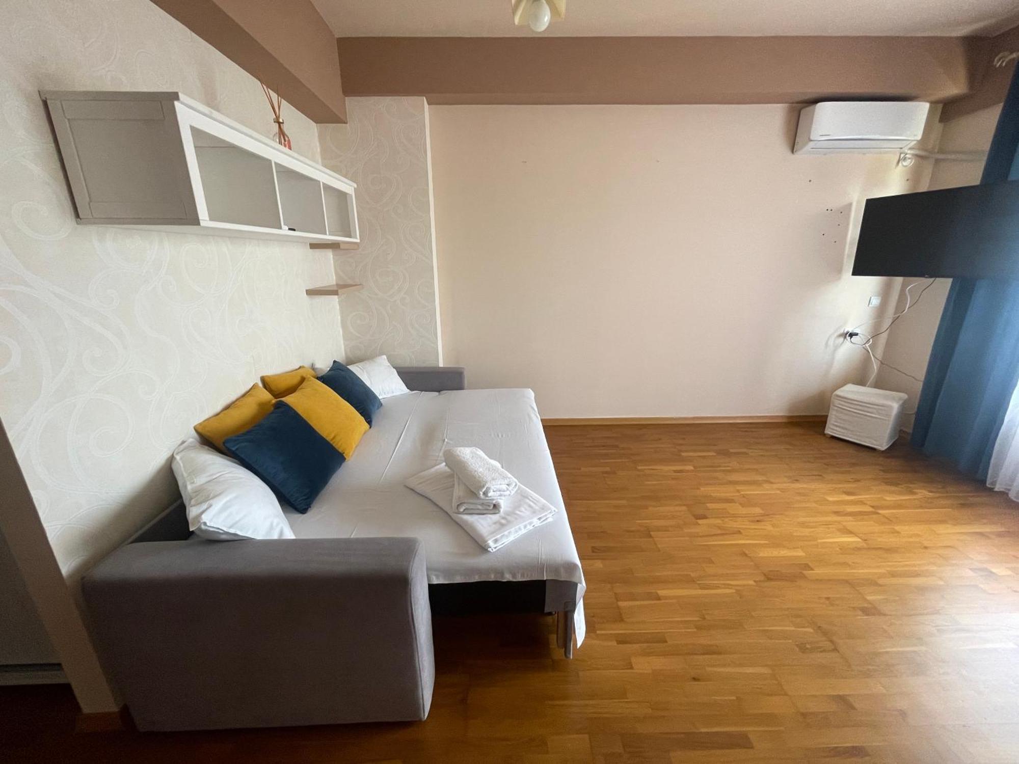 Summerland Sea-View Luxury Apartment Мамая Екстериор снимка